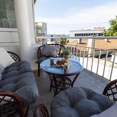 Promenade Rooftop Flat Апартаменты Варна